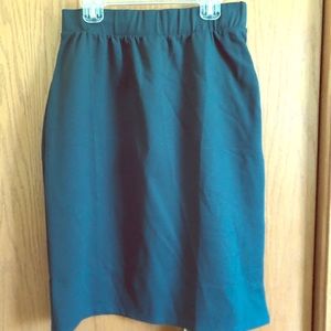 Stretchy pencil skirt